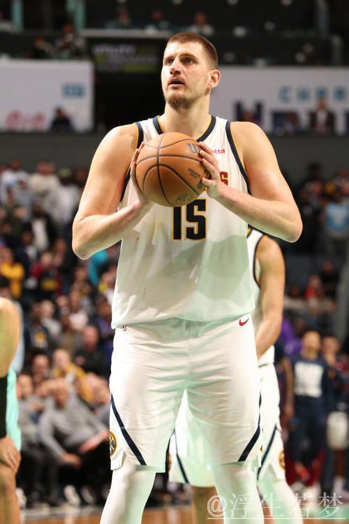 约基奇砍下28分 掘金大胜黄蜂豪取三连胜 约基奇砍下28分 掘金大胜黄蜂豪取三连胜