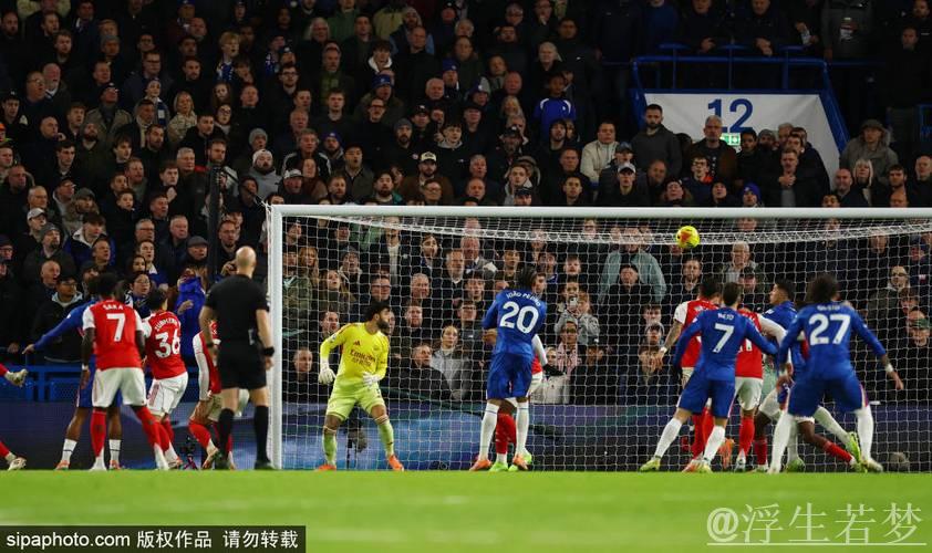 切尔西2-0击败埃弗顿，古斯托传射助攻，帕尔默建功